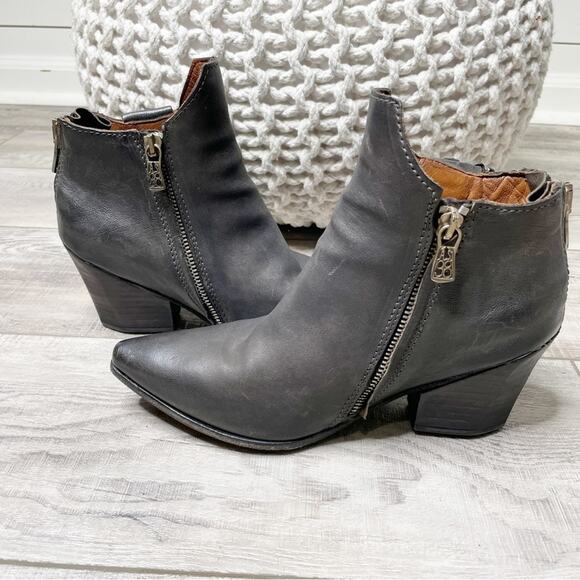 A.S. 98 Boho Leather Fringe Pointed Toe Block Heel Ankle Booties Black Size 37 - Picture 5 of 10